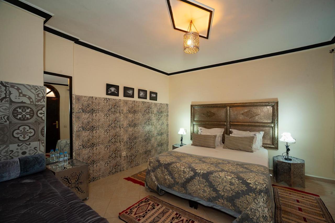 Riad De La Semaine Marrakesh Bagian luar foto