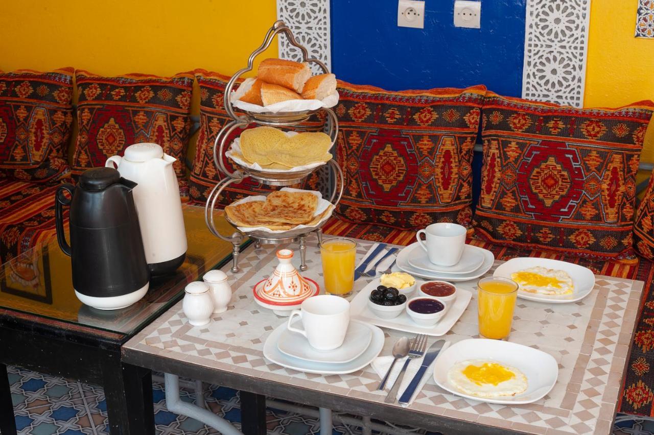Riad De La Semaine Marrakesh Bagian luar foto