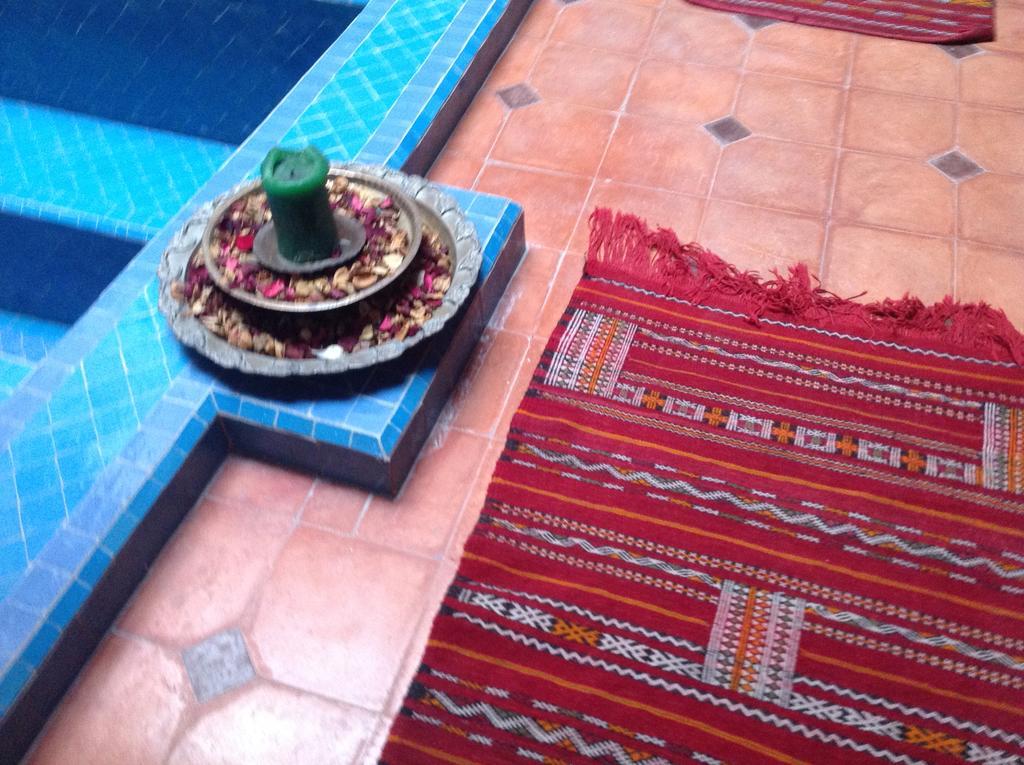 Riad De La Semaine Marrakesh Bagian luar foto