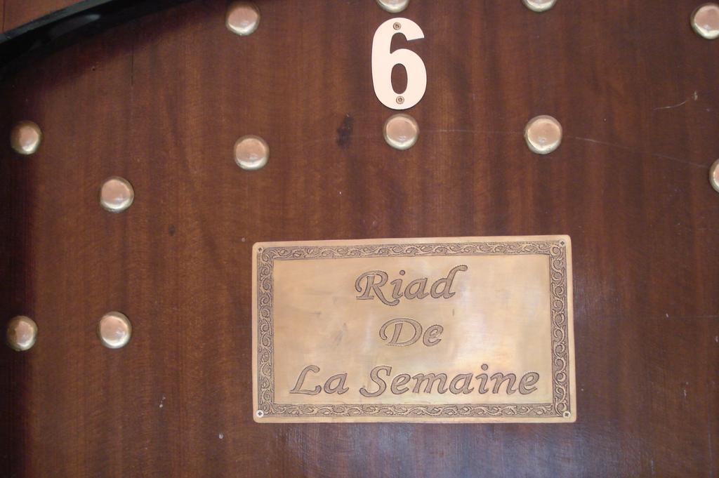Riad De La Semaine Marrakesh Bagian luar foto