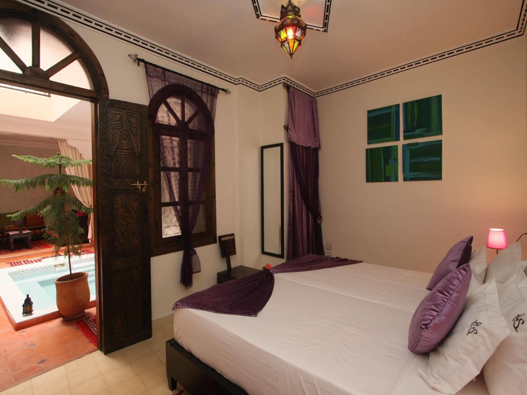Riad De La Semaine Marrakesh Bagian luar foto