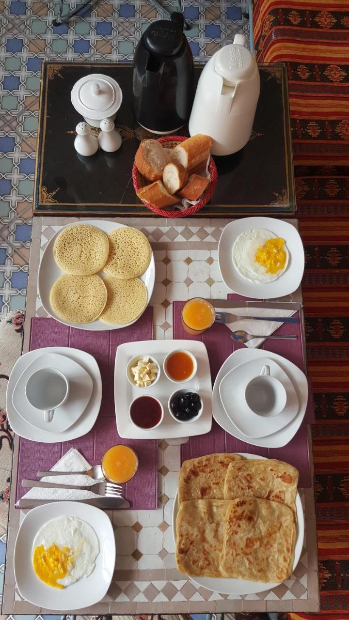 Riad De La Semaine Marrakesh Bagian luar foto